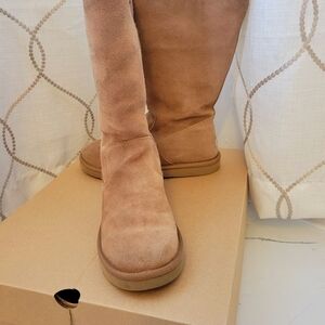 Alber Classic Long UGG Boots With Zipper Size 9 Color Camel